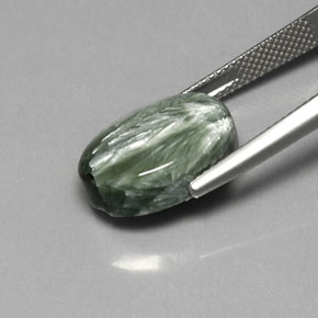 Séraphinite vert naturelle coupe ovale, 8,92 ct, opaque