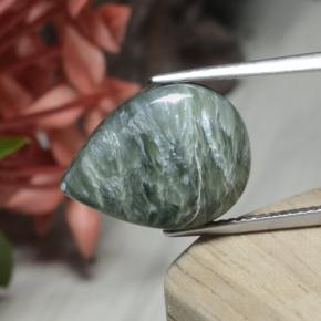 Séraphinite vert naturelle en forme de poire, 7,56 ct, opaque