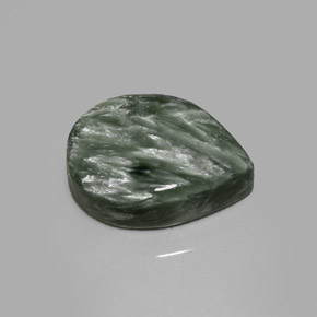 Séraphinite Vert naturelle En forme de poire, 8.02 ct, Opaque