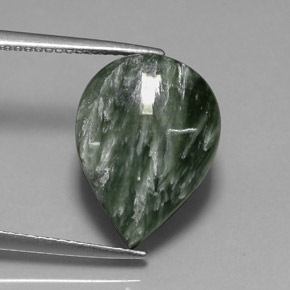 Séraphinite vert naturelle en forme de poire, 8,33 ct, opaque