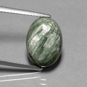 Séraphinite vert naturelle coupe ovale, 4,69 ct, opaque
