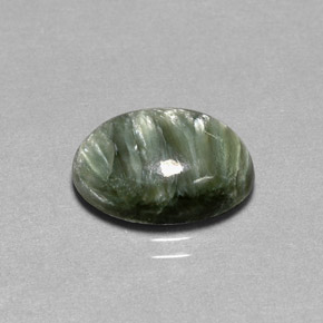Séraphinite vert naturelle coupe ovale, 4,60 ct, opaque