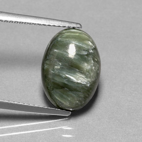 Séraphinite vert naturelle coupe ovale, 4,60 ct, opaque