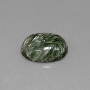 Séraphinite vert naturelle coupe ovale, 4,80 ct, opaque