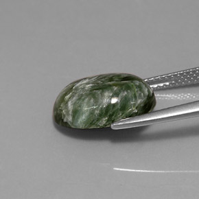 Séraphinite vert naturelle coupe ovale, 4,80 ct, opaque
