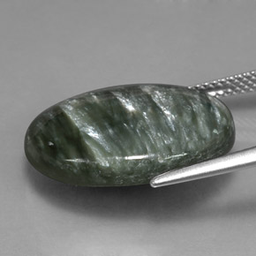 Séraphinite vert naturelle coupe ovale, 11,23 ct, opaque