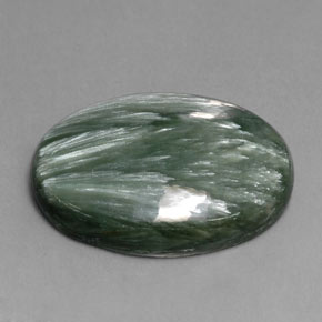 Séraphinite vert naturelle coupe ovale, 11,40 ct, opaque