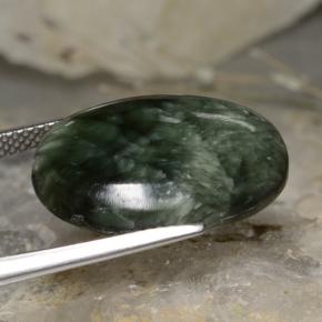 Séraphinite vert naturelle coupe ovale, 11,78 ct, opaque