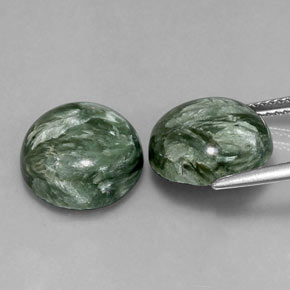 Achetez naturel ct vert séraphinite gems, coupe roude, en provenance russie chez gemselect. en stock, livraison internationale!