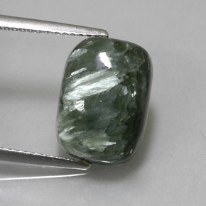 Séraphinite vert naturelle coupe coussin, 5,80 ct, opaque