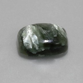 Séraphinite vert naturelle coupe coussin, 5,57 ct, opaque
