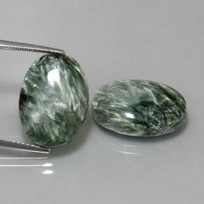 Achetez naturel ct vert séraphinite gems, coupe ovale, en provenance russie chez gemselect. en stock, livraison internationale!