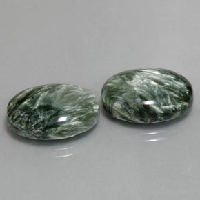 Achetez naturel ct vert séraphinite gems, coupe ovale, en provenance russie chez gemselect. en stock, livraison internationale!