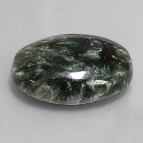 Séraphinite Vert naturelle Coupe ovale, 10.02 ct, Opaque