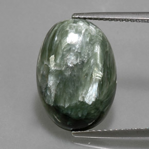 Séraphinite Vert naturelle Coupe ovale, 7.65 ct, Opaque