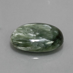 Séraphinite Vert naturelle Coupe ovale, 7.65 ct, Opaque