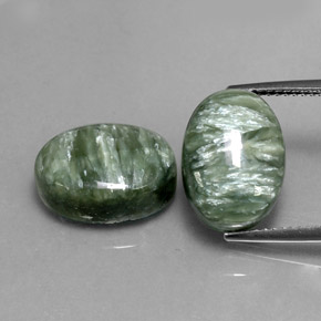Achetez naturel ct vert séraphinite gems, coupe ovale, en provenance russie chez gemselect. en stock, livraison internationale!
