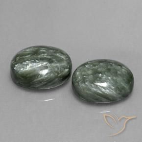 Shop natural 12.50ct Vert moyen Séraphinite gems, ovale, from Russie at GemSelect. In stock, global shipping!