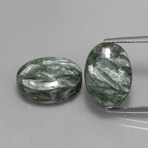 Achetez naturel ct vert séraphinite gems, coupe ovale, en provenance russie chez gemselect. en stock, livraison internationale!