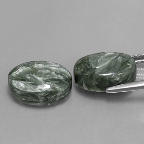 Achetez naturel ct vert séraphinite gems, coupe ovale, en provenance russie chez gemselect. en stock, livraison internationale!