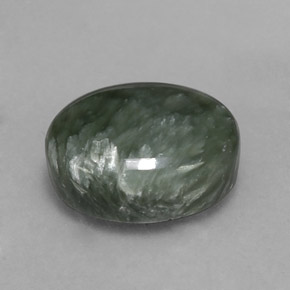 Séraphinite vert naturelle coupe ovale, 6,53 ct, opaque