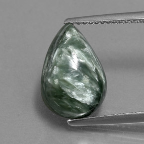 Séraphinite Vert naturelle En forme de poire, 4.54 ct, Opaque