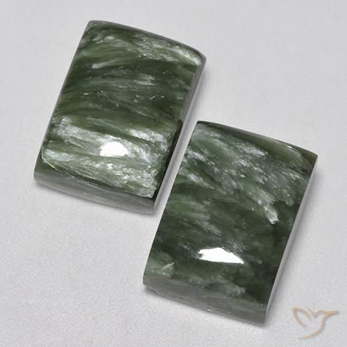 Achetez naturel 16.83ct Vert moyen Séraphinite gems, Baquette, En provenance Russie chez GemSelect. En stock, livraison internationale!
