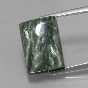 Séraphinite vert naturelle baguette, 8,60 ct, opaque
