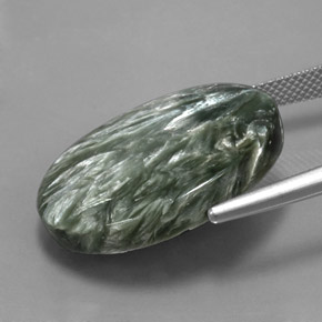 Séraphinite vert naturelle coupe ovale, 21,31 ct, opaque