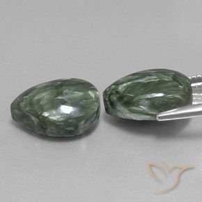 Shop natural 11.93ct Vert moyen Séraphinite gems, En forme de poire, from Russie at GemSelect. In stock, global shipping!