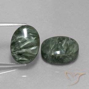 Achetez naturel 21,51ct vert séraphinite gems, coupe ovale, en provenance russie chez gemselect. en stock, livraison internationale!