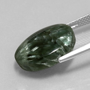 Séraphinite vert naturelle coupe ovale, 7,38 ct, opaque