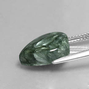 Séraphinite vert naturelle en forme de poire, 5,31 ct, opaque