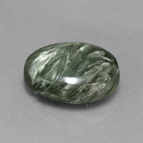 Séraphinite vert naturelle coupe ovale, 8,08 ct, opaque