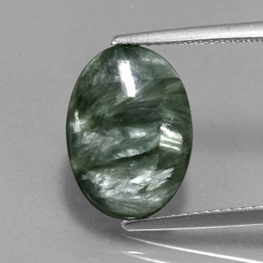 Séraphinite vert naturelle coupe ovale, 5,38 ct, opaque