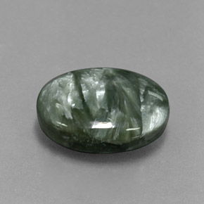 Séraphinite vert naturelle coupe ovale, 5,38 ct, opaque