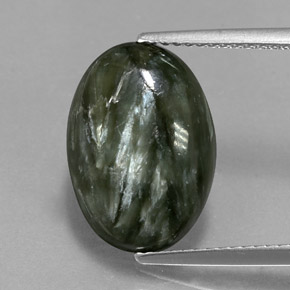 Séraphinite vert naturelle coupe ovale, 5,60 ct, opaque