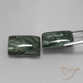 Shop natural 14.67ct Vert foncé Séraphinite gems, Baquette, from Russie at GemSelect. In stock, global shipping!
