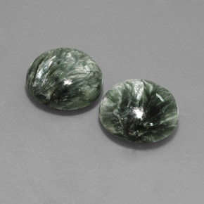 Achetez naturel ct Vert Séraphinite gems, Coupe roude, En provenance Russie chez GemSelect. En stock, livraison internationale!