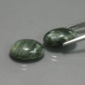 Achetez naturel ct vert séraphinite gems, coupe ovale, en provenance russie chez gemselect. en stock, livraison internationale!