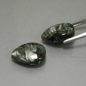 Achetez naturel ct vert séraphinite gems, en forme de poire, en provenance russie chez gemselect. en stock, livraison internationale!