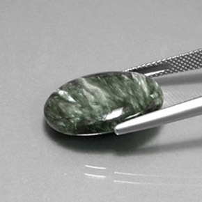 Séraphinite vert naturelle coupe ovale, 11,21 ct, opaque