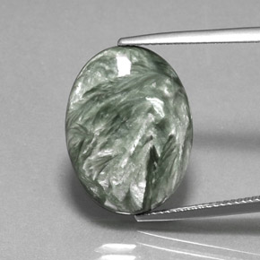 Séraphinite vert naturelle coupe ovale, 10,67 ct, opaque