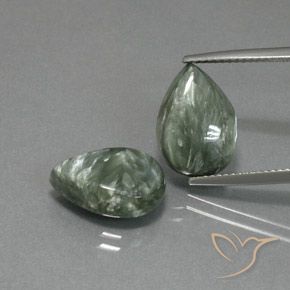 10.07ctw Naturel Vert moyen Séraphinite, En forme de poire, Opaque