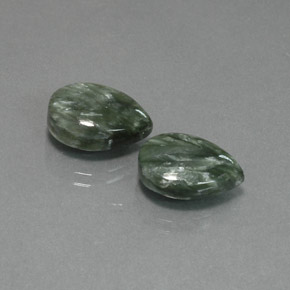 Achetez naturel 10,72ct vert séraphinite gems, en forme de poire, en provenance russie chez gemselect. en stock, livraison internationale!