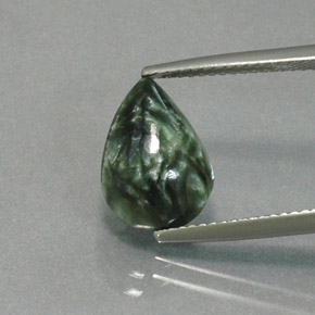 Séraphinite vert naturelle en forme de poire, 3,20 ct, opaque