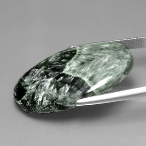 Séraphinite vert naturelle coupe ovale, 28,27 ct, opaque