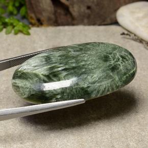 Séraphinite vert naturelle coupe ovale, 56,57 ct, opaque