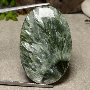 Séraphinite vert naturelle coupe ovale, 38,12 ct, opaque