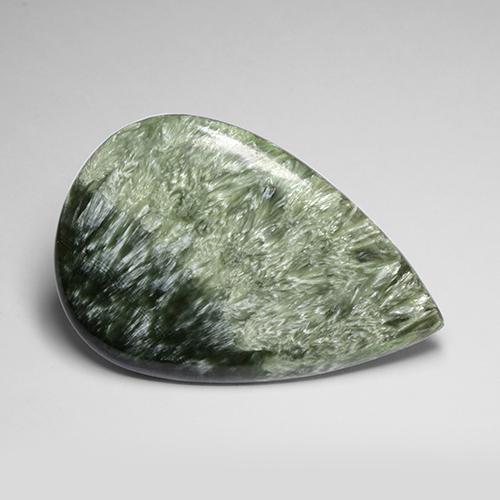 Séraphinite Vert militaire naturelle En forme de poire, 77.14 ct, Opaque
